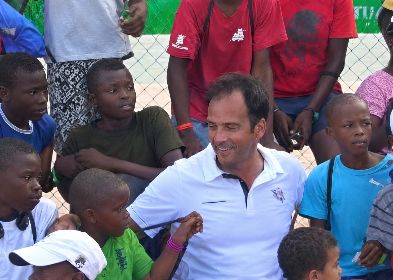 Momento di incontro con bambini durante l'iniziativa